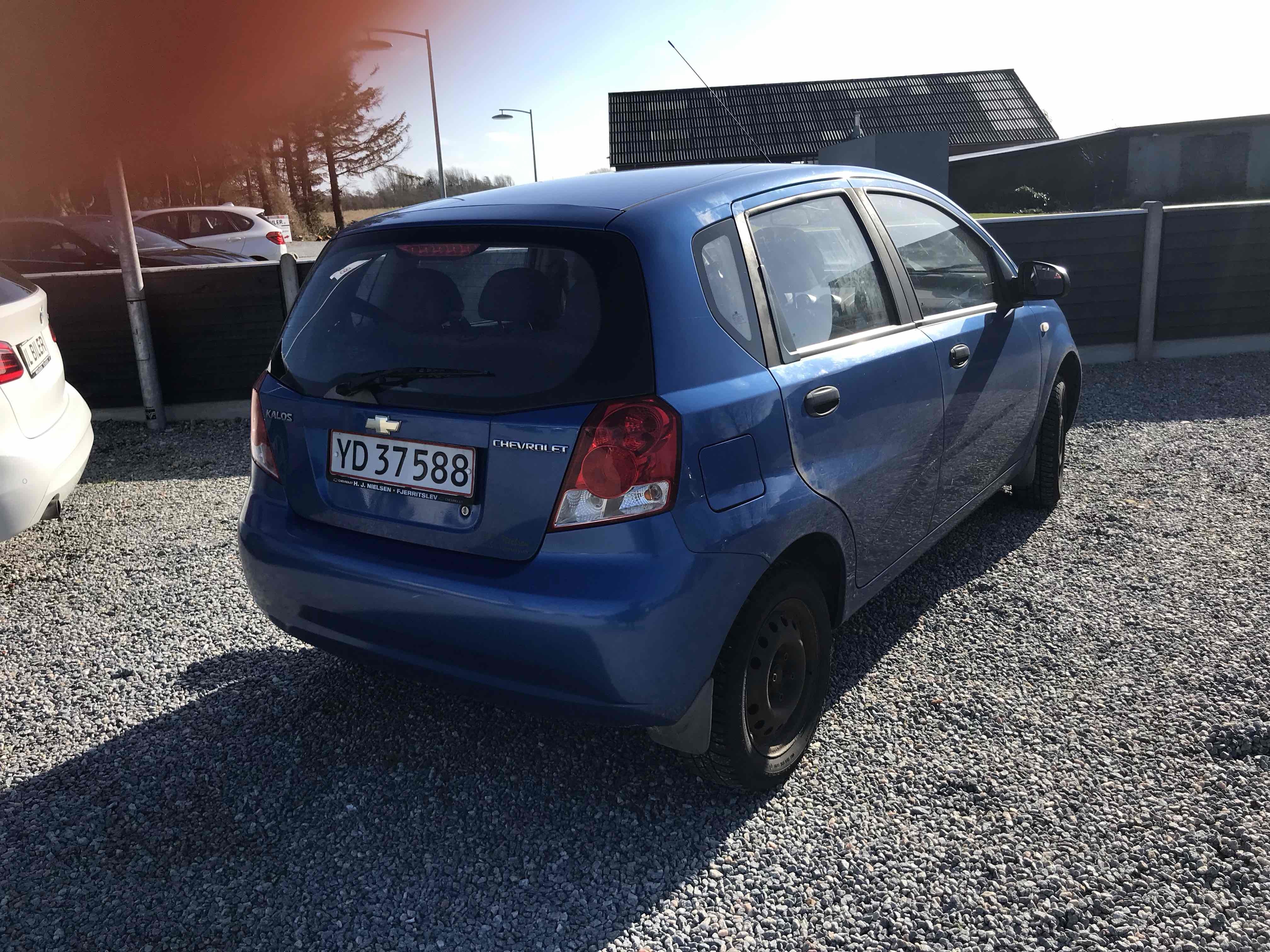 Blå Chevrolet Kalos fra 2006