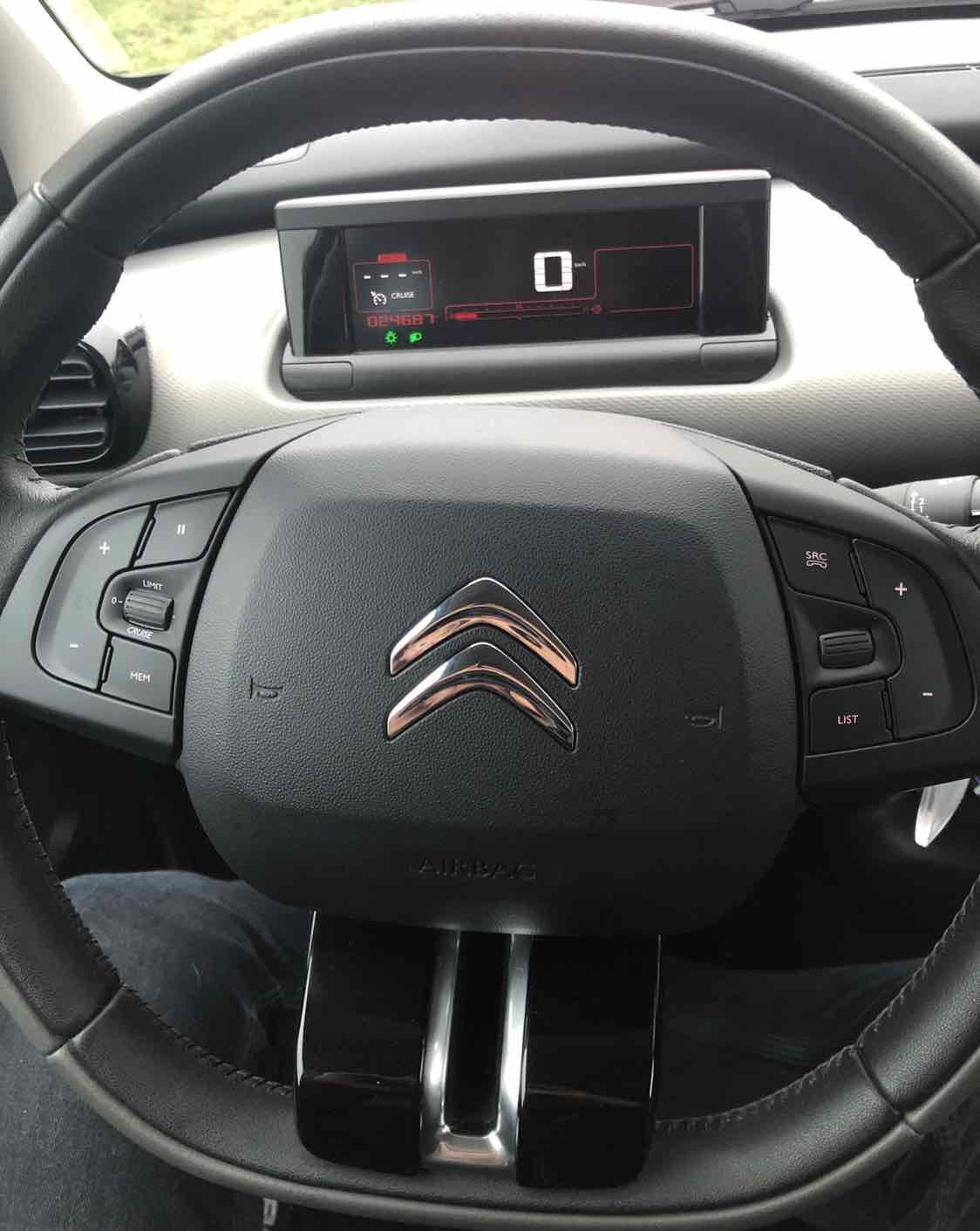 Sort Citroën C4 Cactus fra 2017