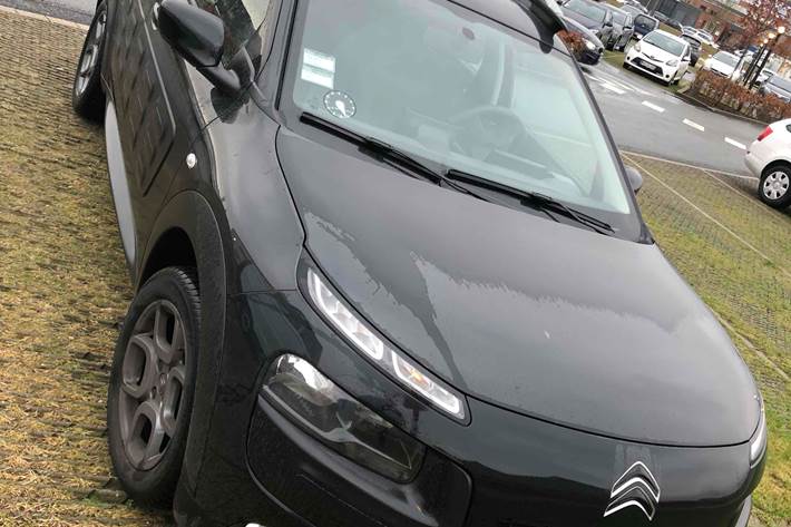 Sort Citroën C4 Cactus fra 2017