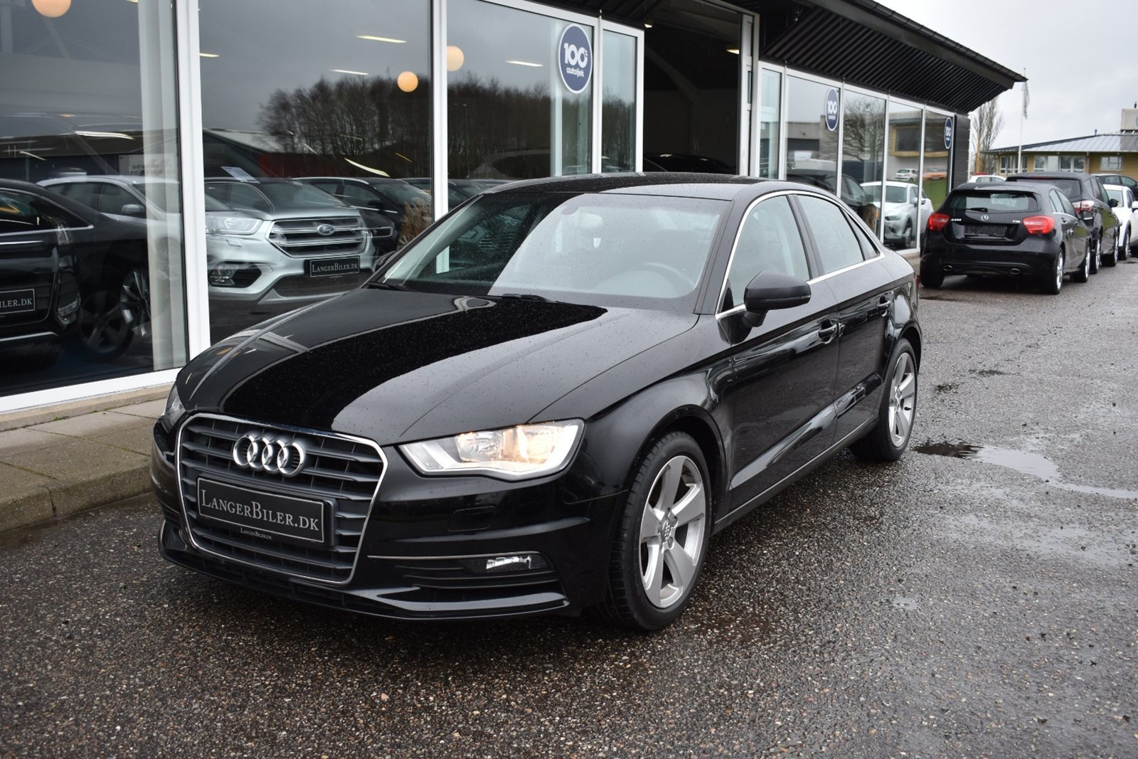 Grå Audi A3 fra 2015