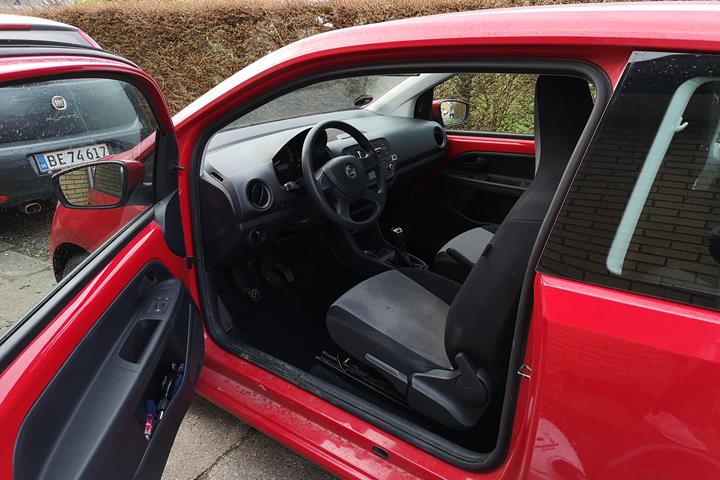 Rød Skoda Citigo fra 2013