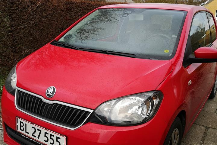 Rød Skoda Citigo fra 2013