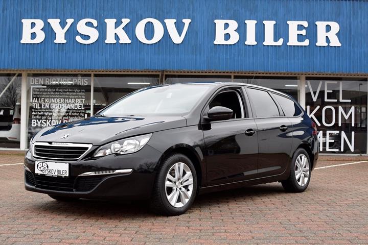 Grå Peugeot 308 fra 2016