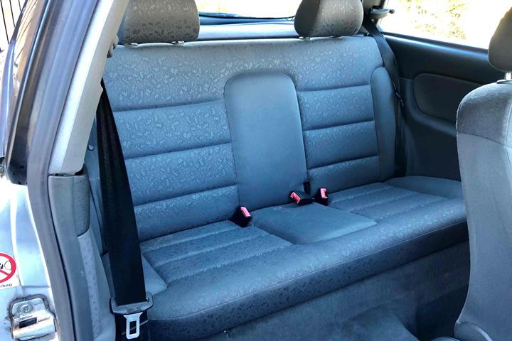 Grå Audi A3 fra 1999