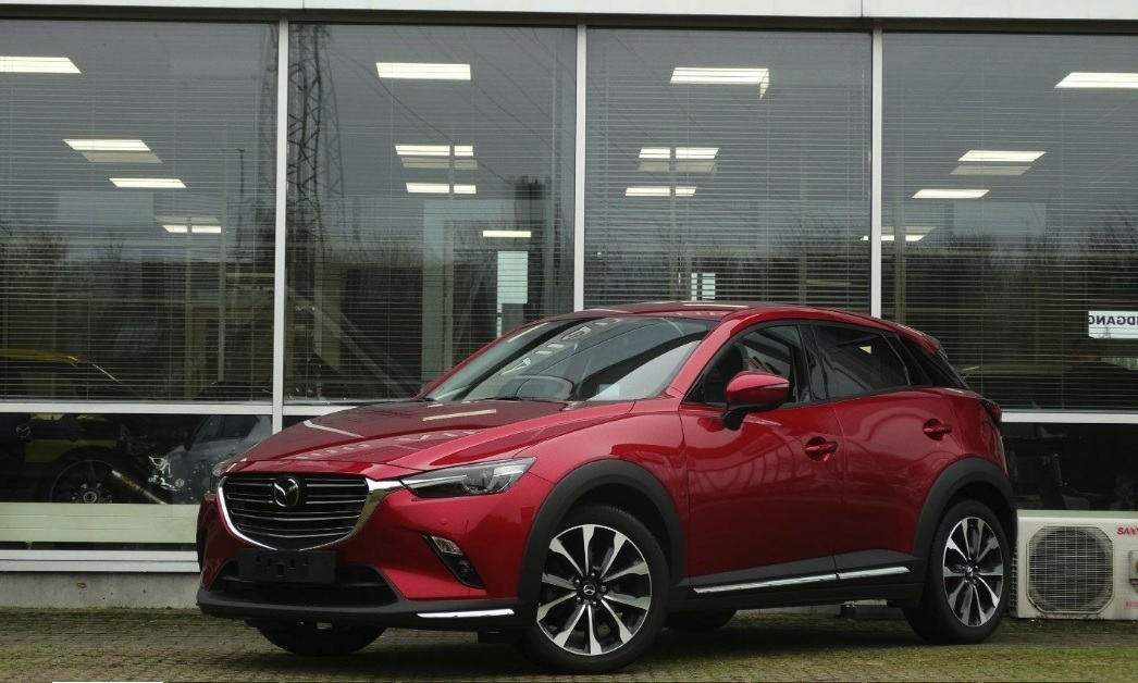 Rød Mazda CX-3 fra 2018