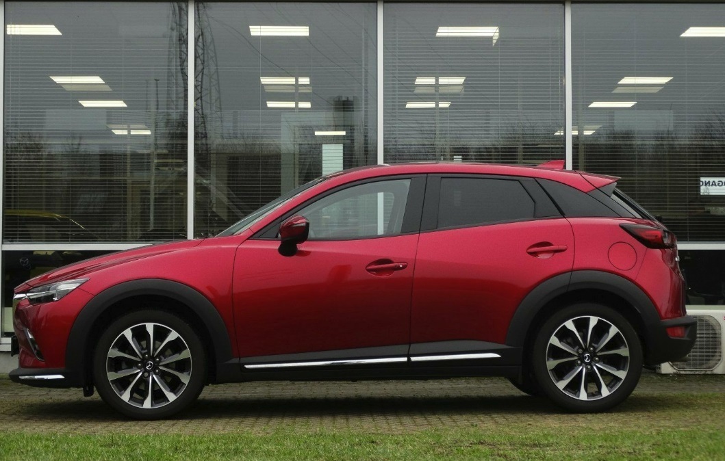 Rød Mazda CX-3 fra 2018