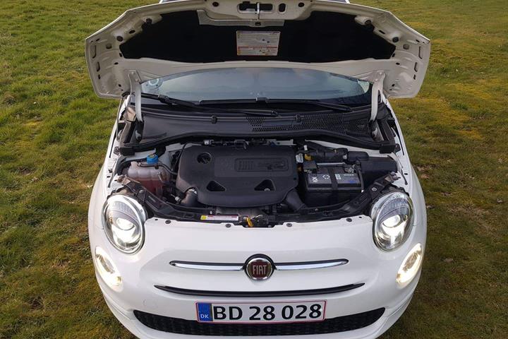 Hvid Fiat 500 fra 2016