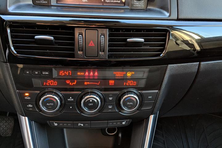 Grå Mazda CX-5 fra 2012