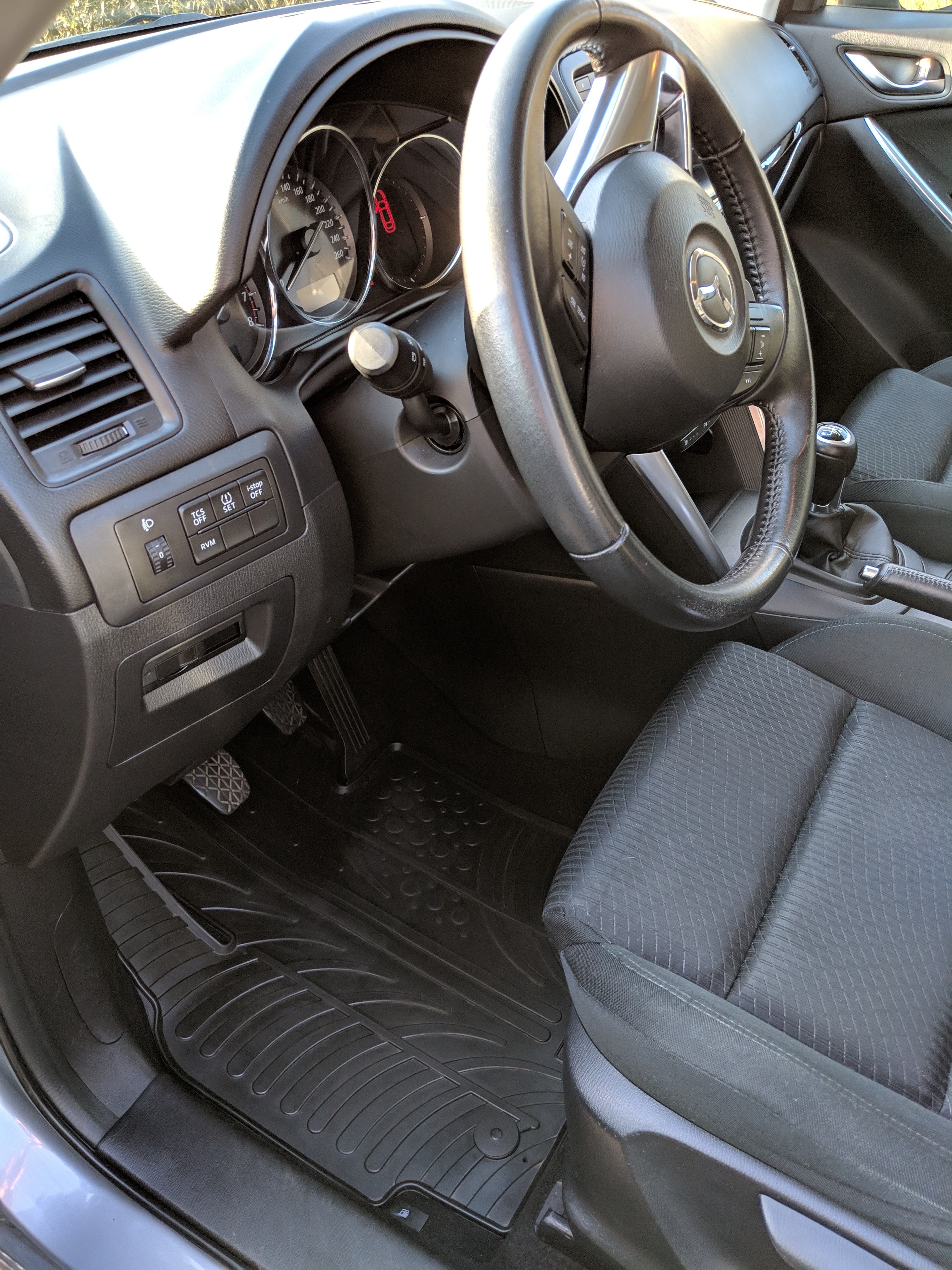 Grå Mazda CX-5 fra 2012