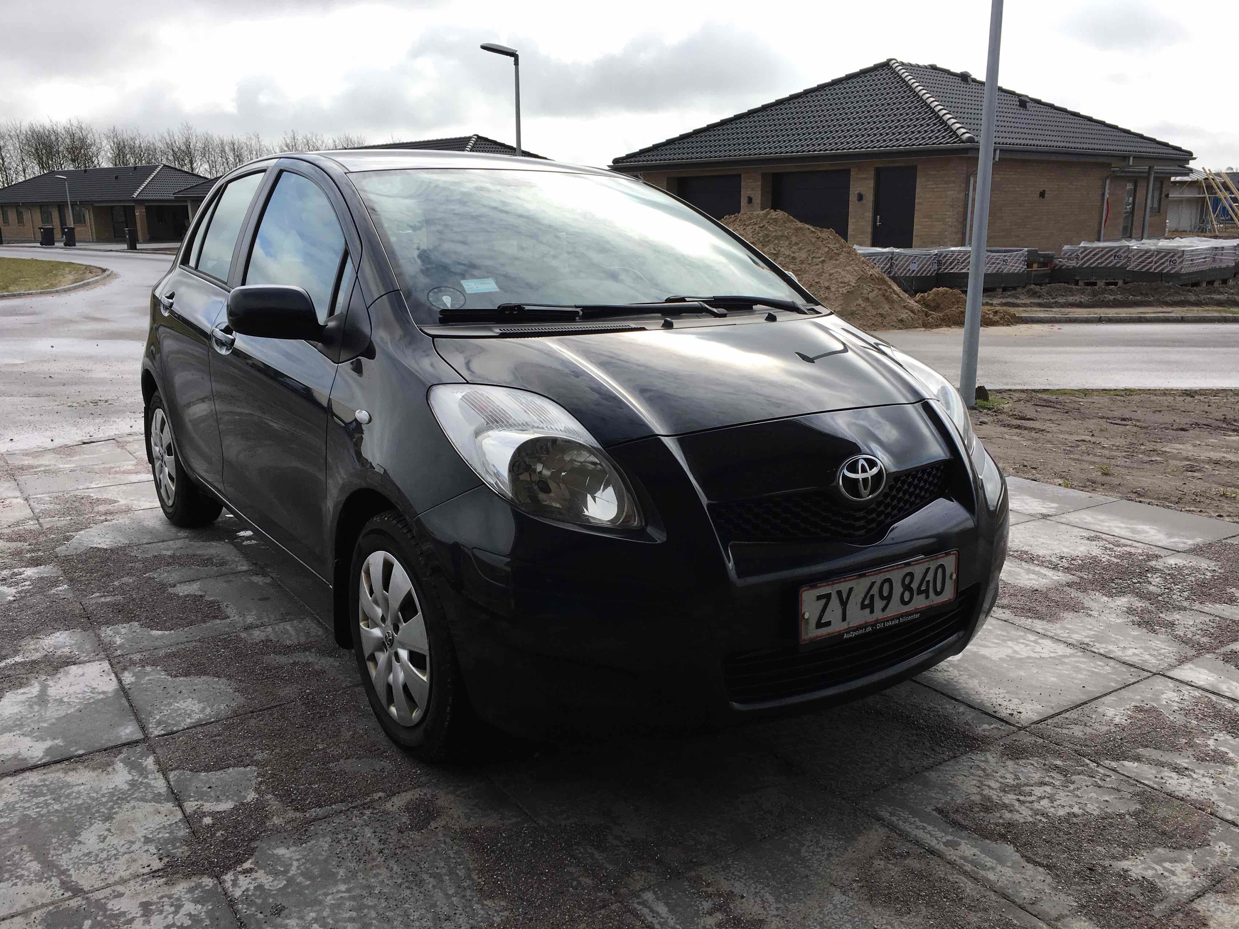 undefined Toyota Yaris fra 2009