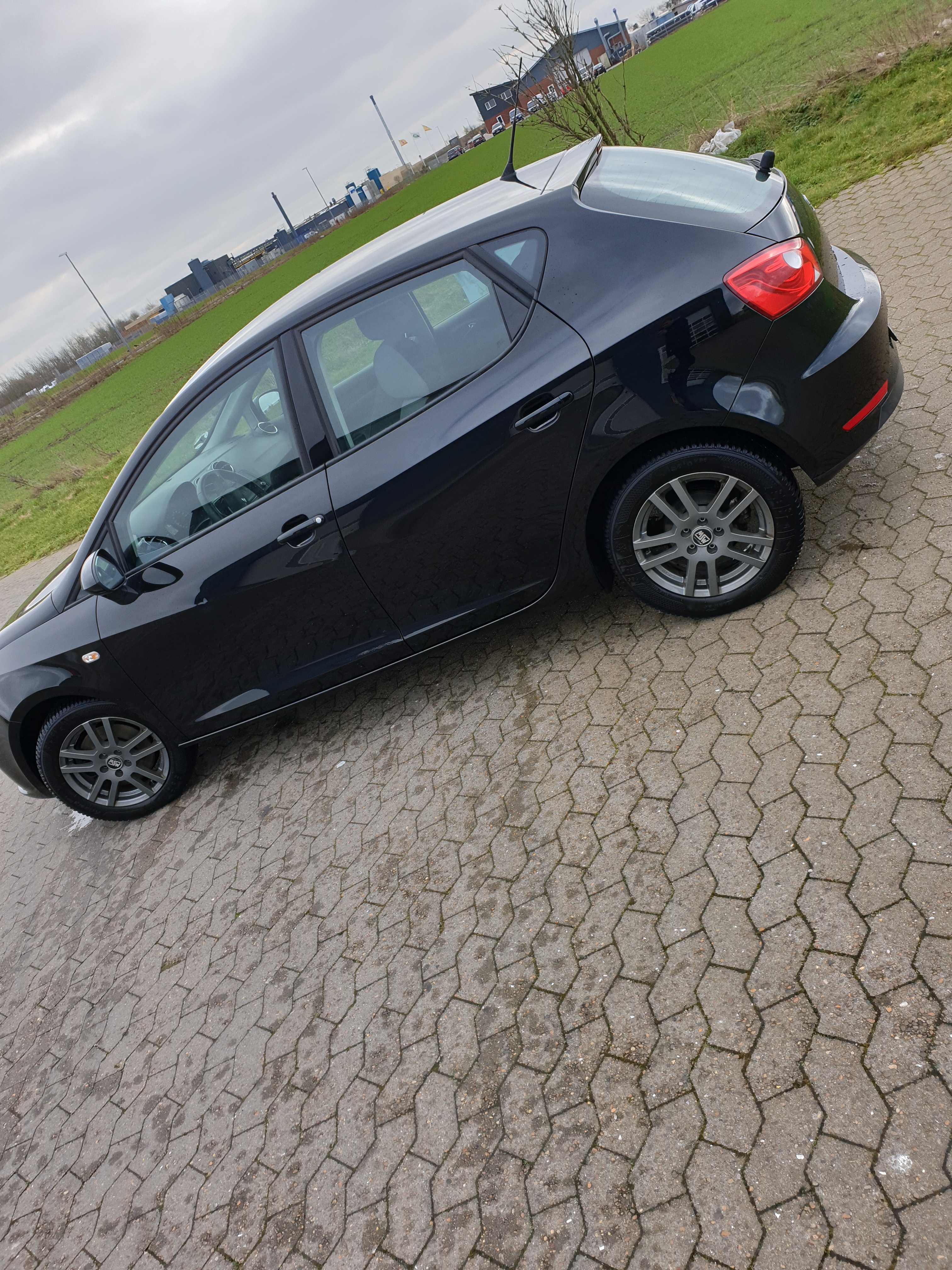 Sort Seat Ibiza fra 2017
