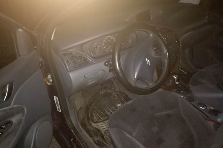 Blå Citroën C5 fra 2001