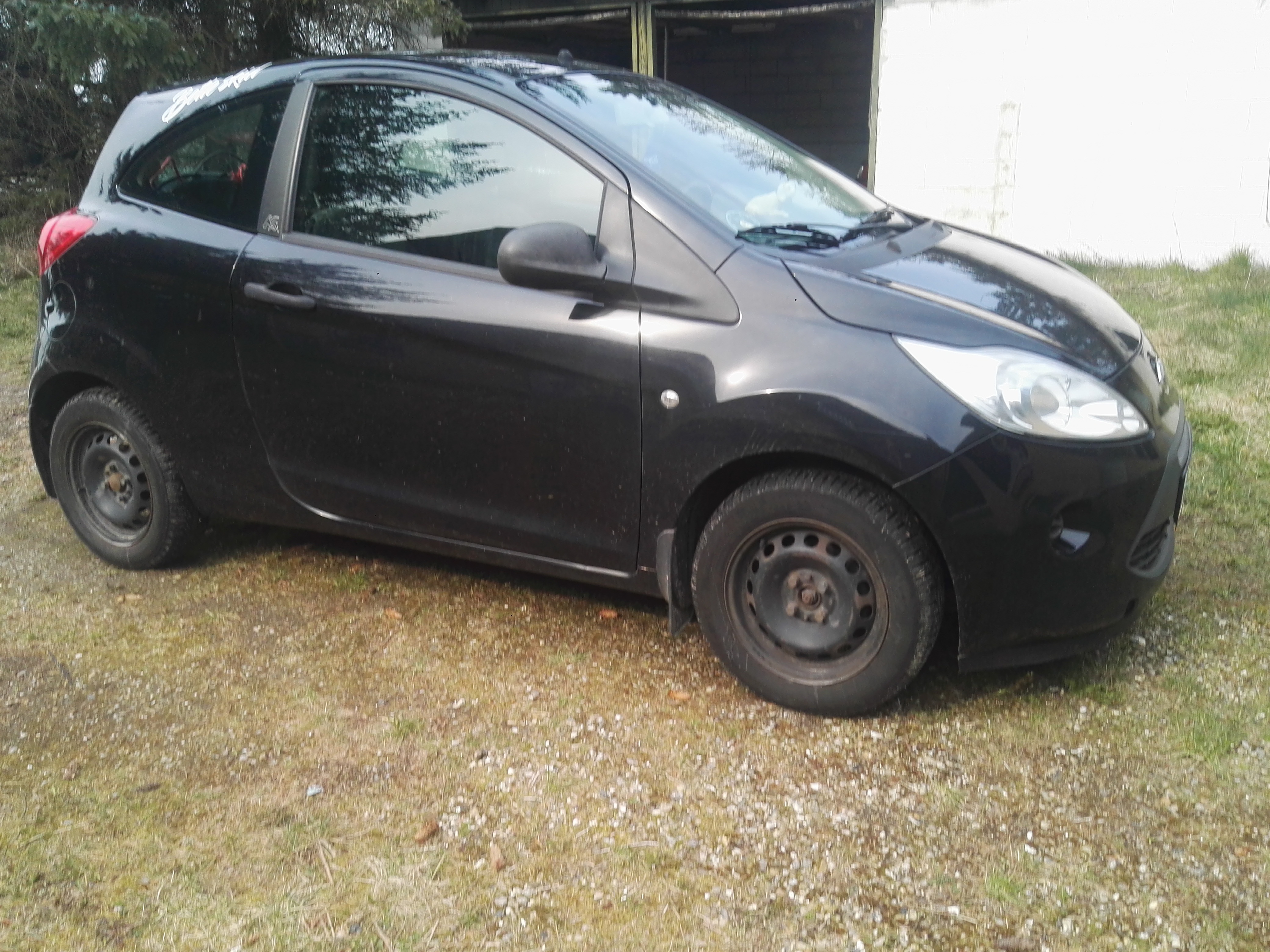 Sort Ford Ka fra 2009