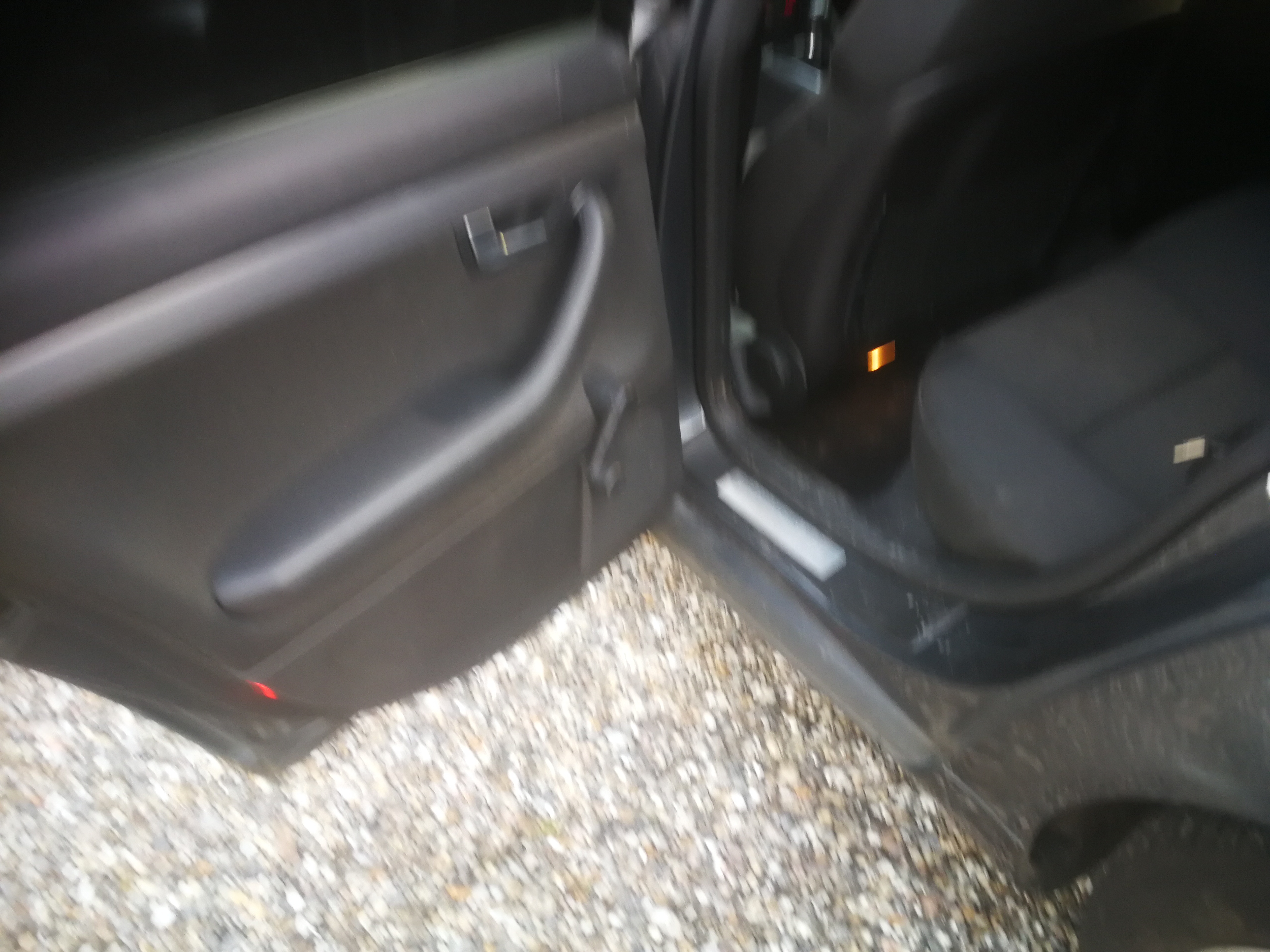 Grå Audi A4 fra 2004