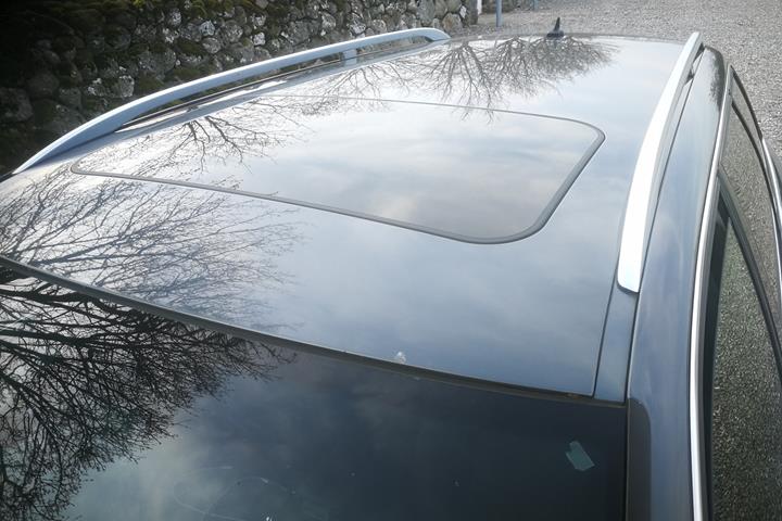 Grå Audi A4 fra 2004