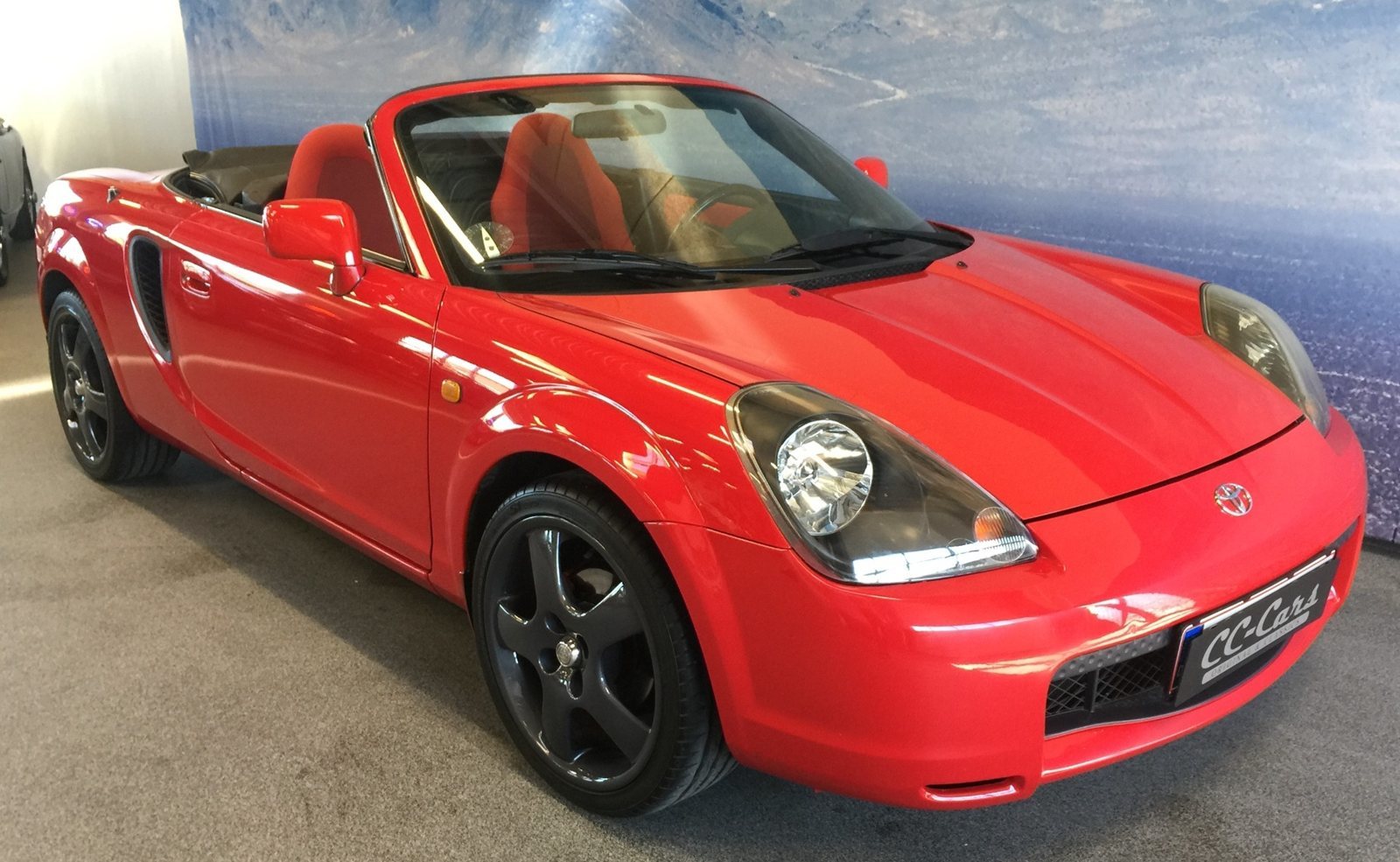 Grå Toyota MR2 fra 2000