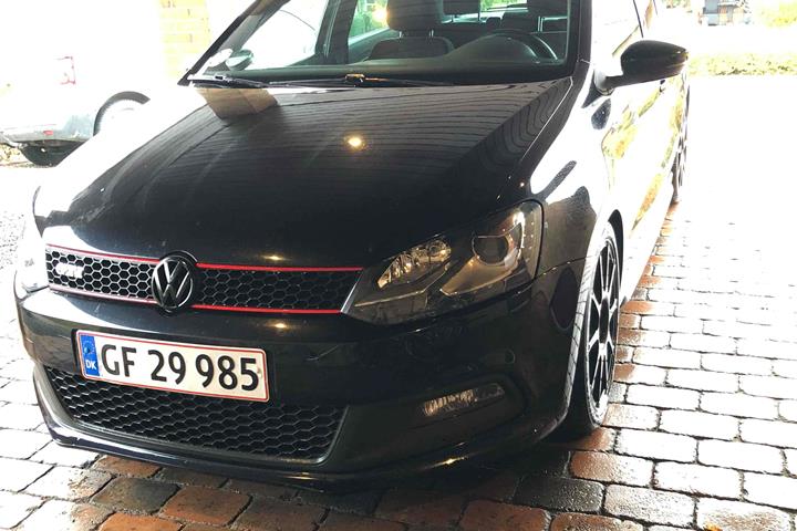 Sort VW Polo fra 2012