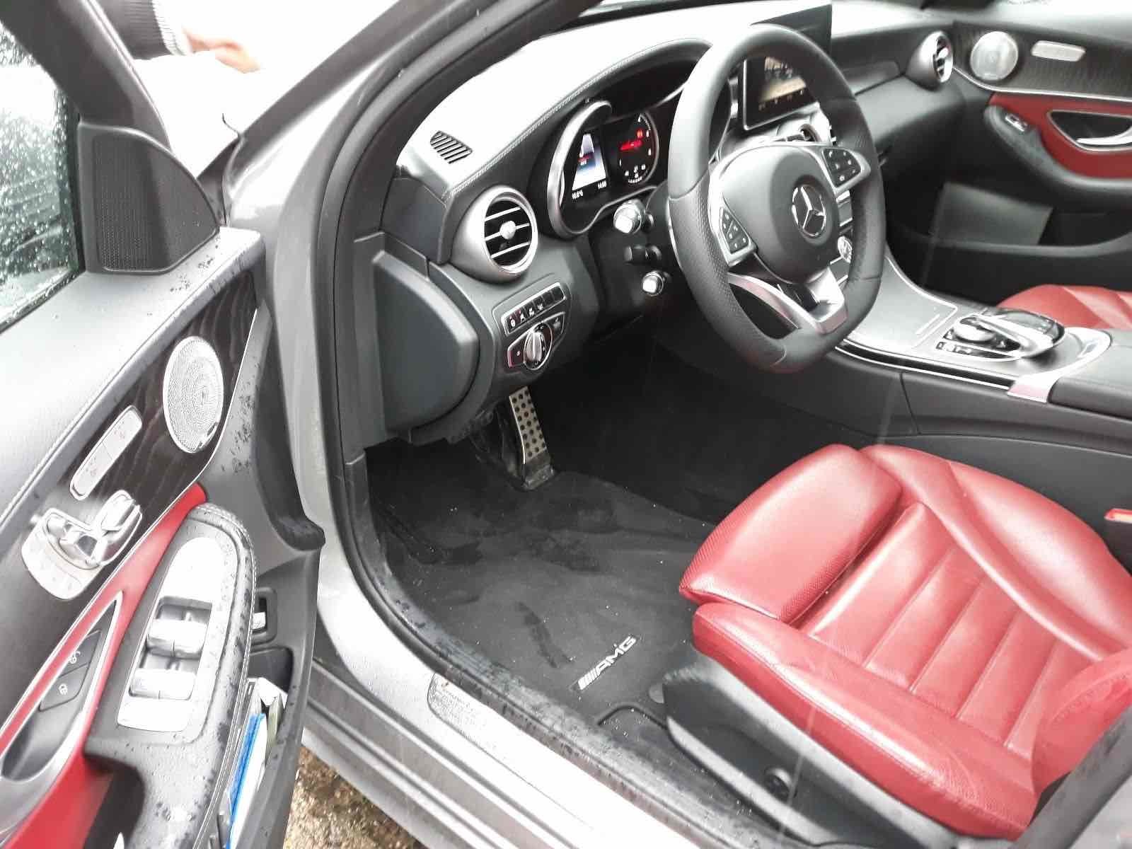 Grå Mercedes C220 d fra 2015