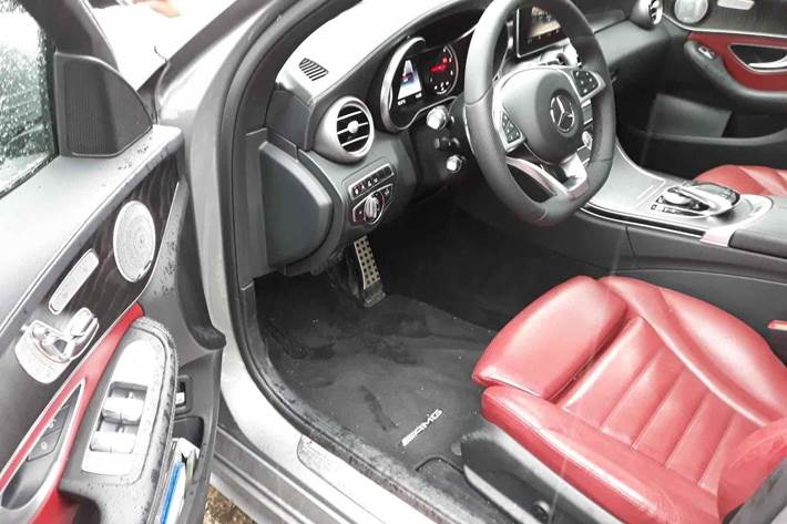 Grå Mercedes C220 d fra 2015