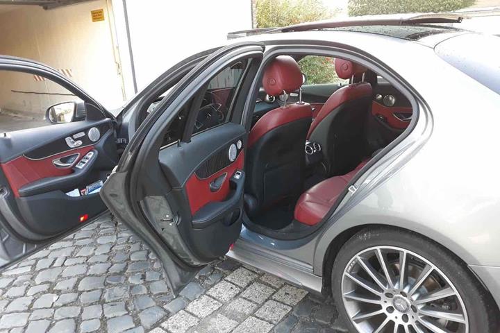 Grå Mercedes C220 d fra 2015