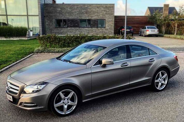 Grå Mercedes CLS350 fra 2011