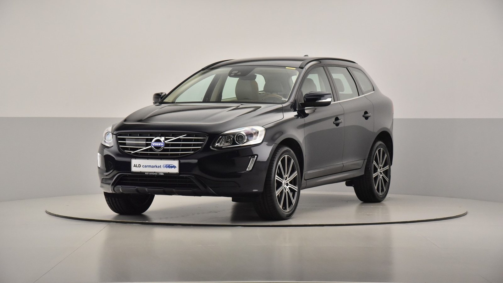 Blå Volvo XC60 fra 2016