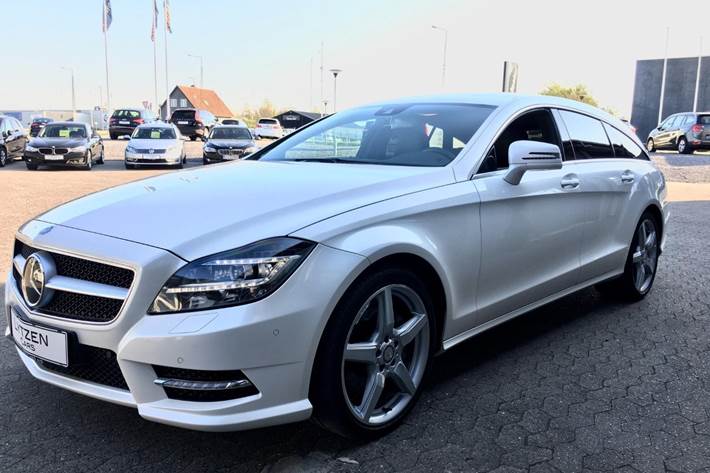 Hvid Mercedes CLS350 fra 2014