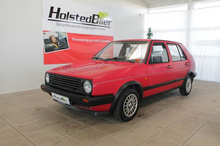 Rød VW Golf II fra 1988