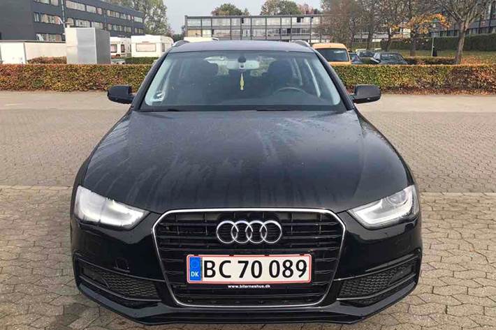 Sort Audi A4 fra 2015