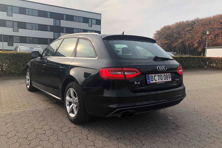 Sort Audi A4 fra 2015