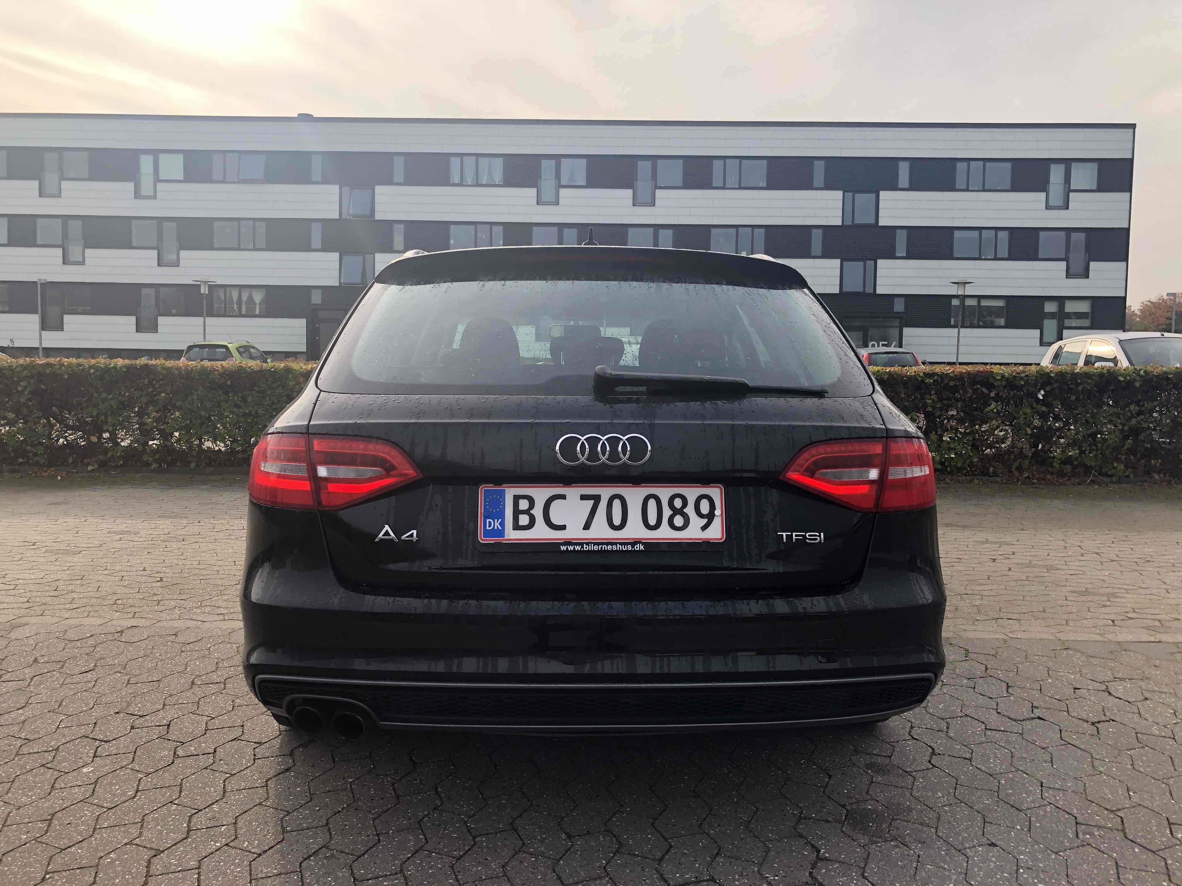 Sort Audi A4 fra 2015