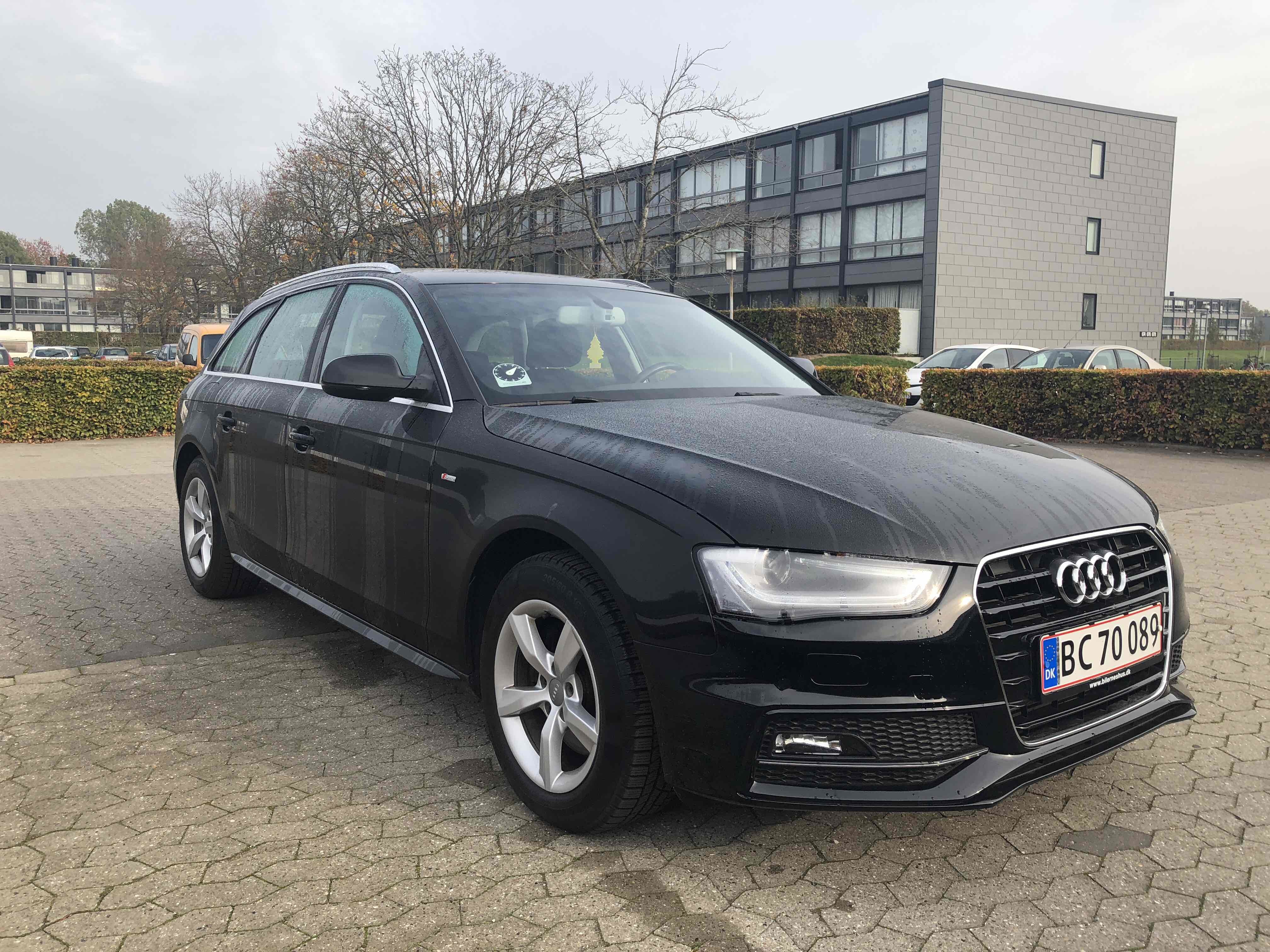Sort Audi A4 fra 2015