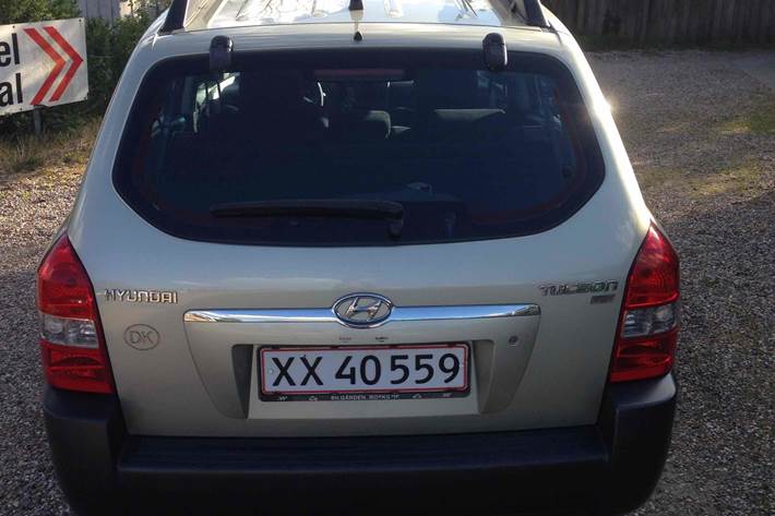 Grøn Hyundai Tucson fra 2005