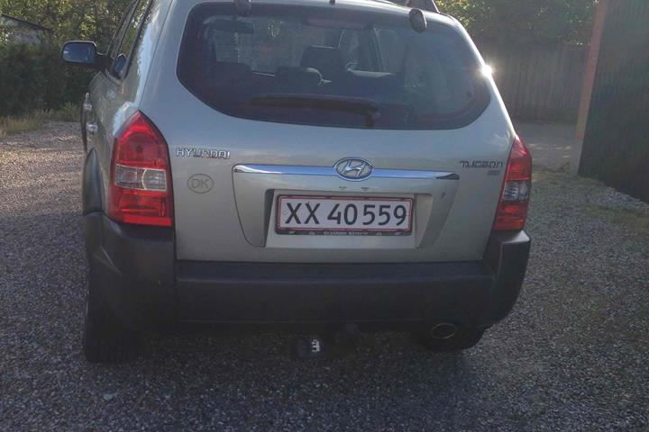Grøn Hyundai Tucson fra 2005
