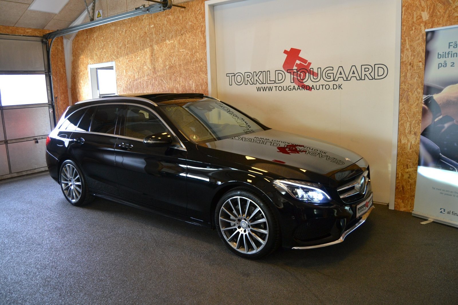 Sort Mercedes C220 d fra 2016