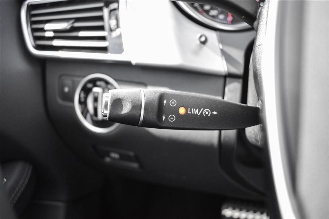 Hvid Mercedes GLE fra 2018