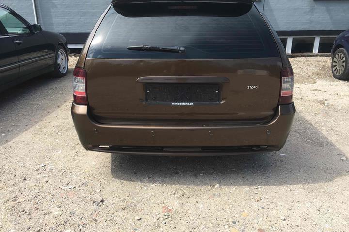 Brun Ford Mondeo fra 2007