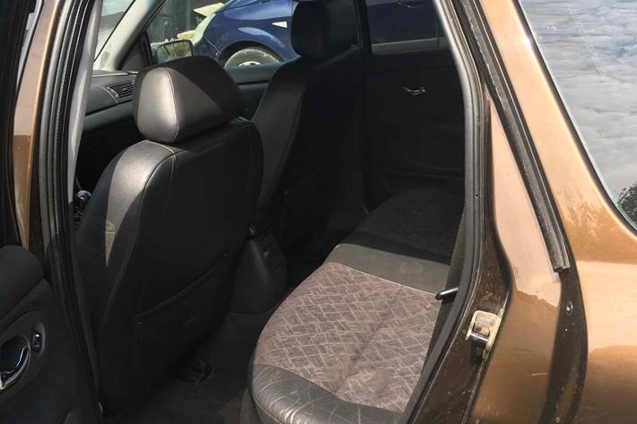 Brun Ford Mondeo fra 2007