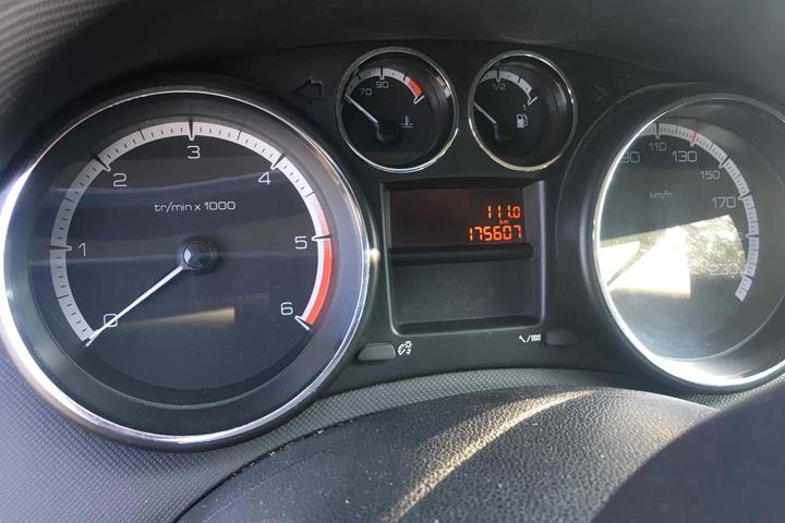 undefined Peugeot 308 fra 2010