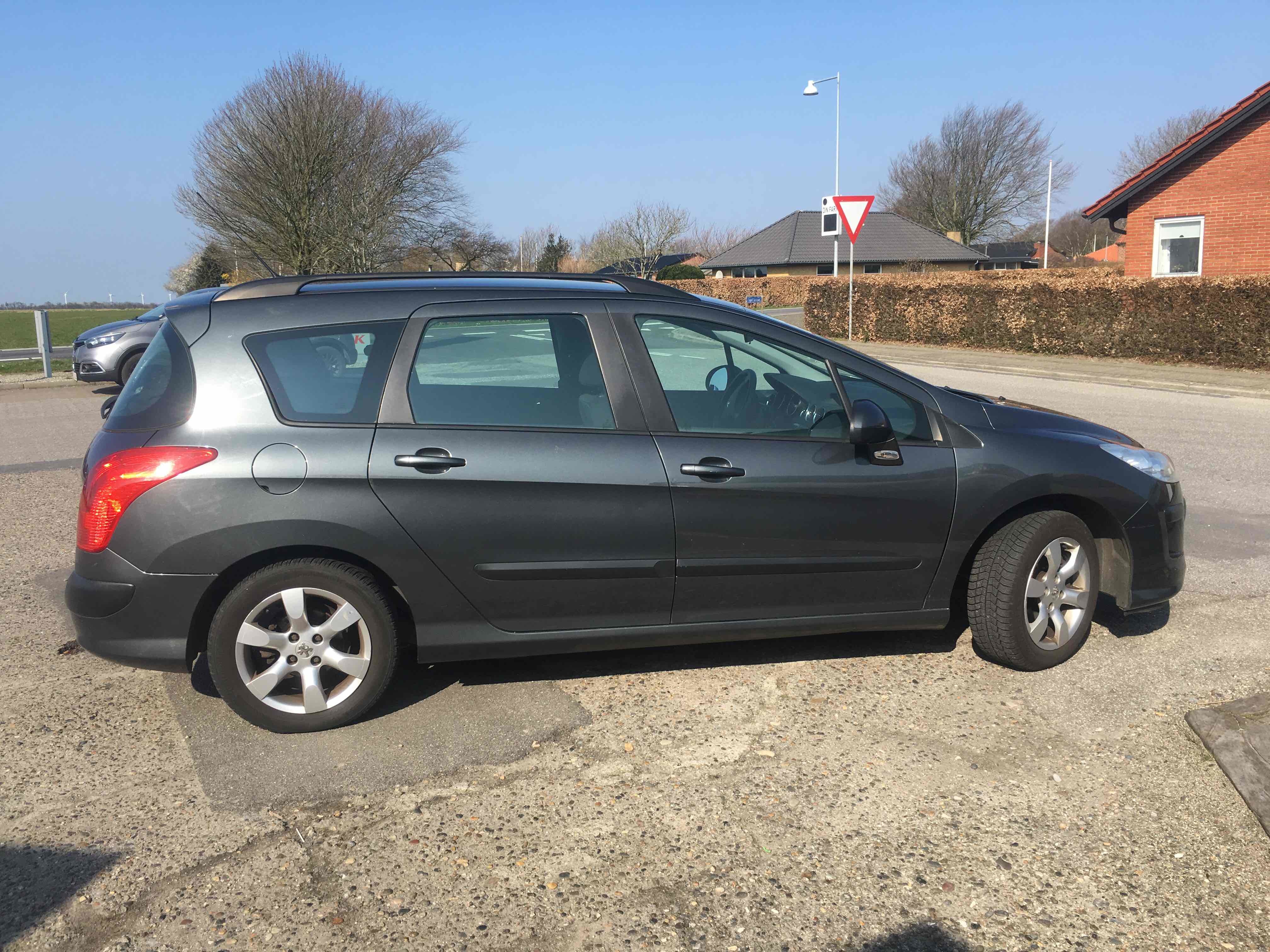 undefined Peugeot 308 fra 2010