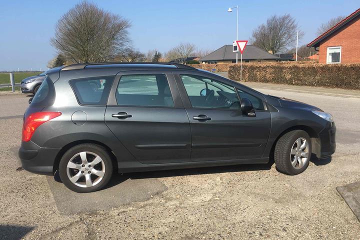 undefined Peugeot 308 fra 2010