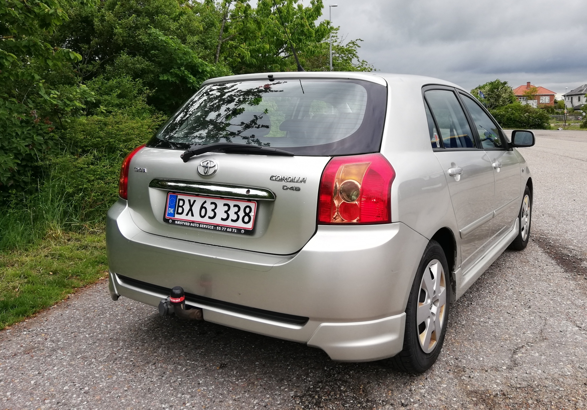 Sølv Toyota Corolla fra 2005