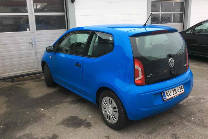 Blå VW UP! fra 2015