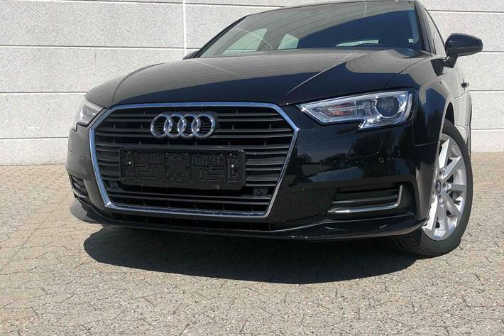 Sort Audi A3 fra 2016