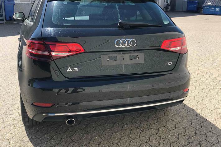 Sort Audi A3 fra 2016