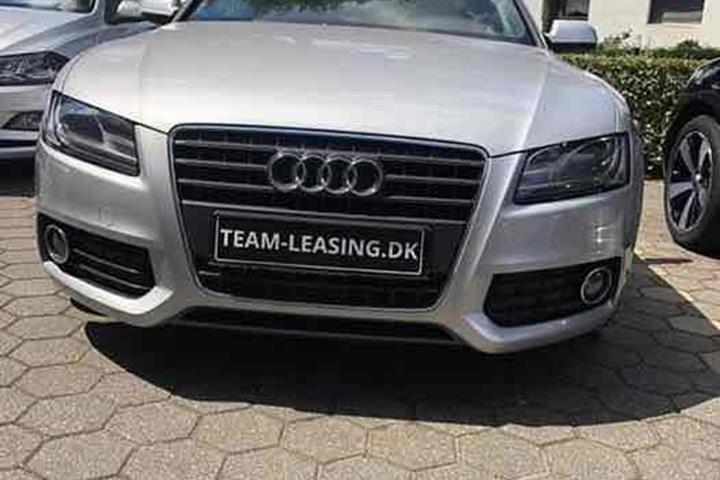 Sølv Audi A5 fra 2011