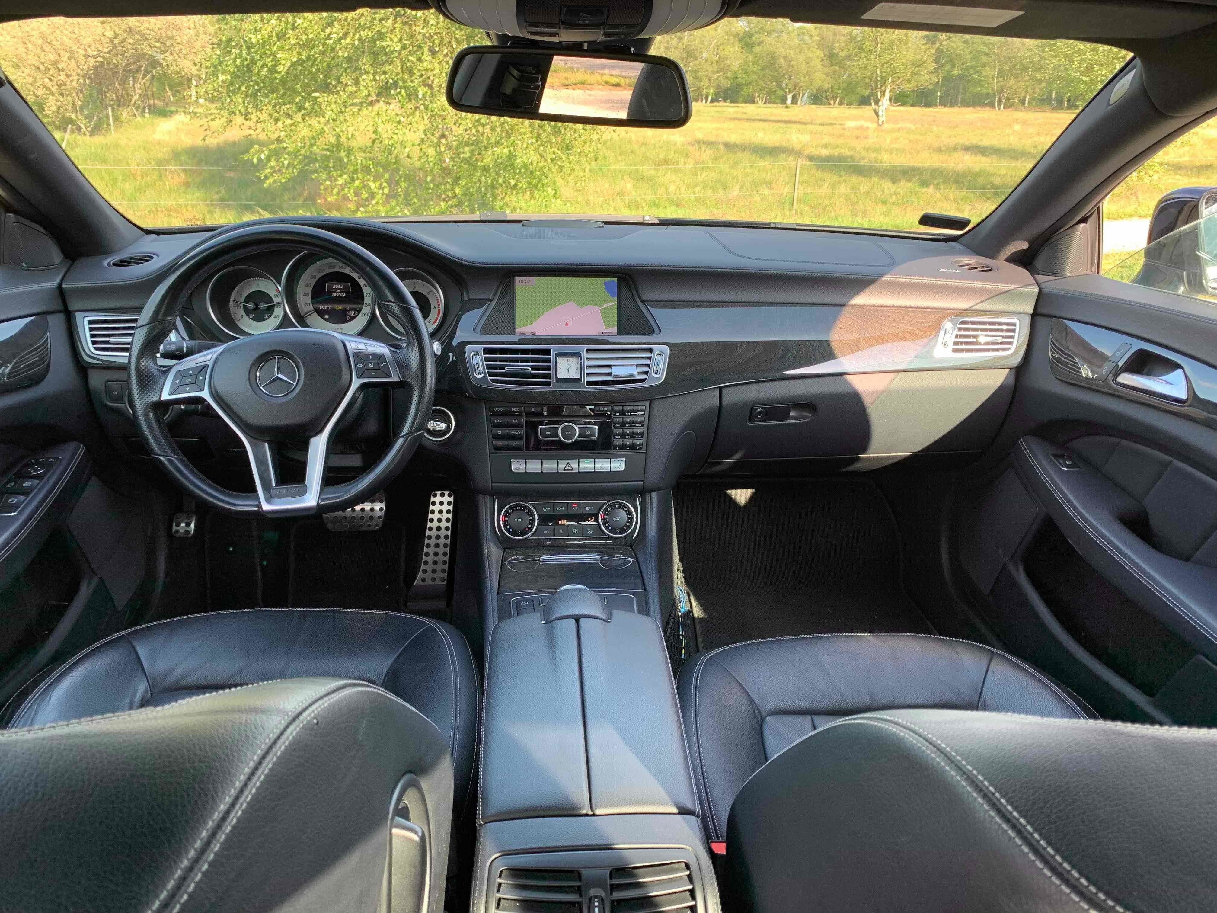 Sort Mercedes CLS250 fra 2013