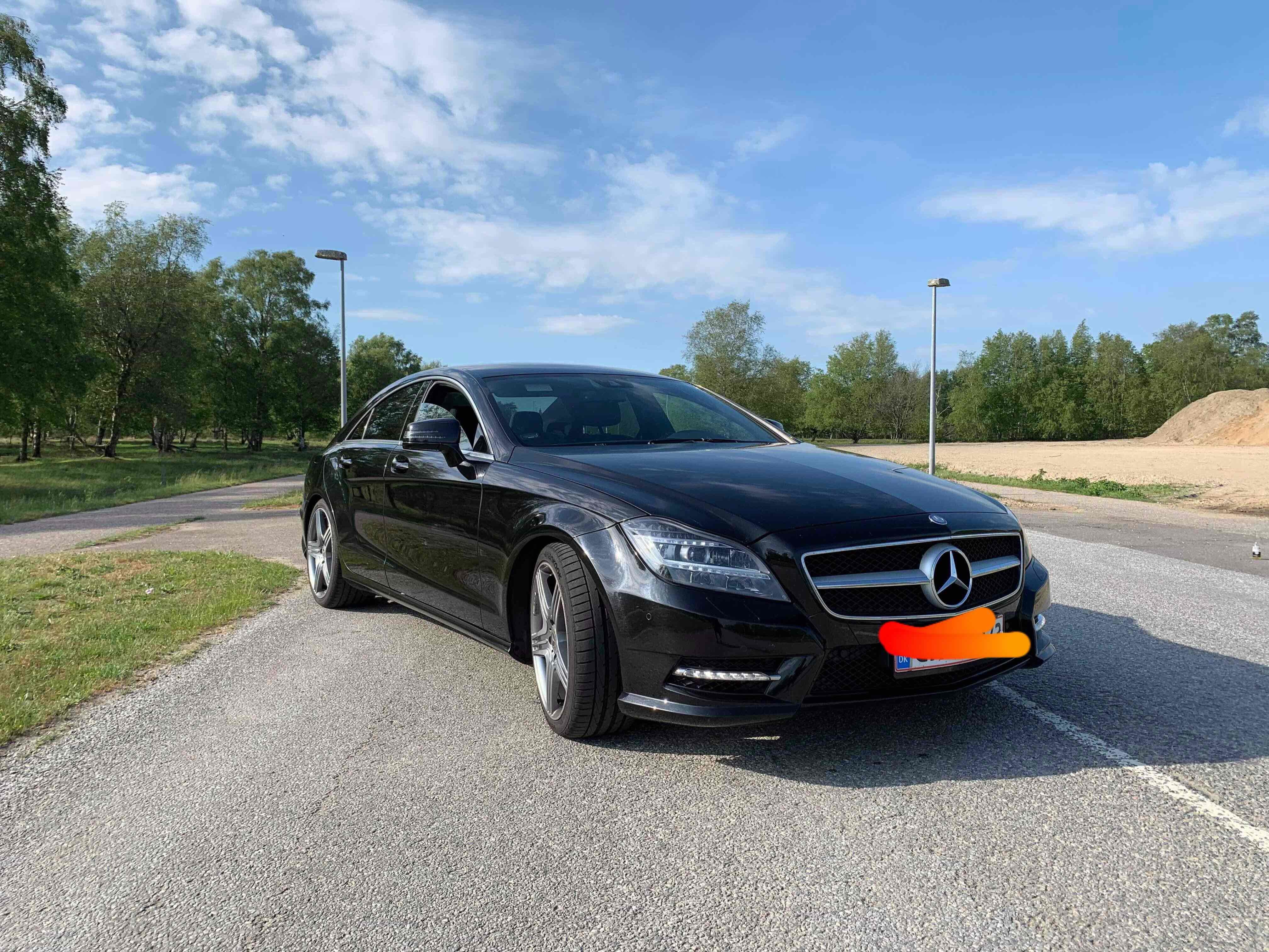 Sort Mercedes CLS250 fra 2013