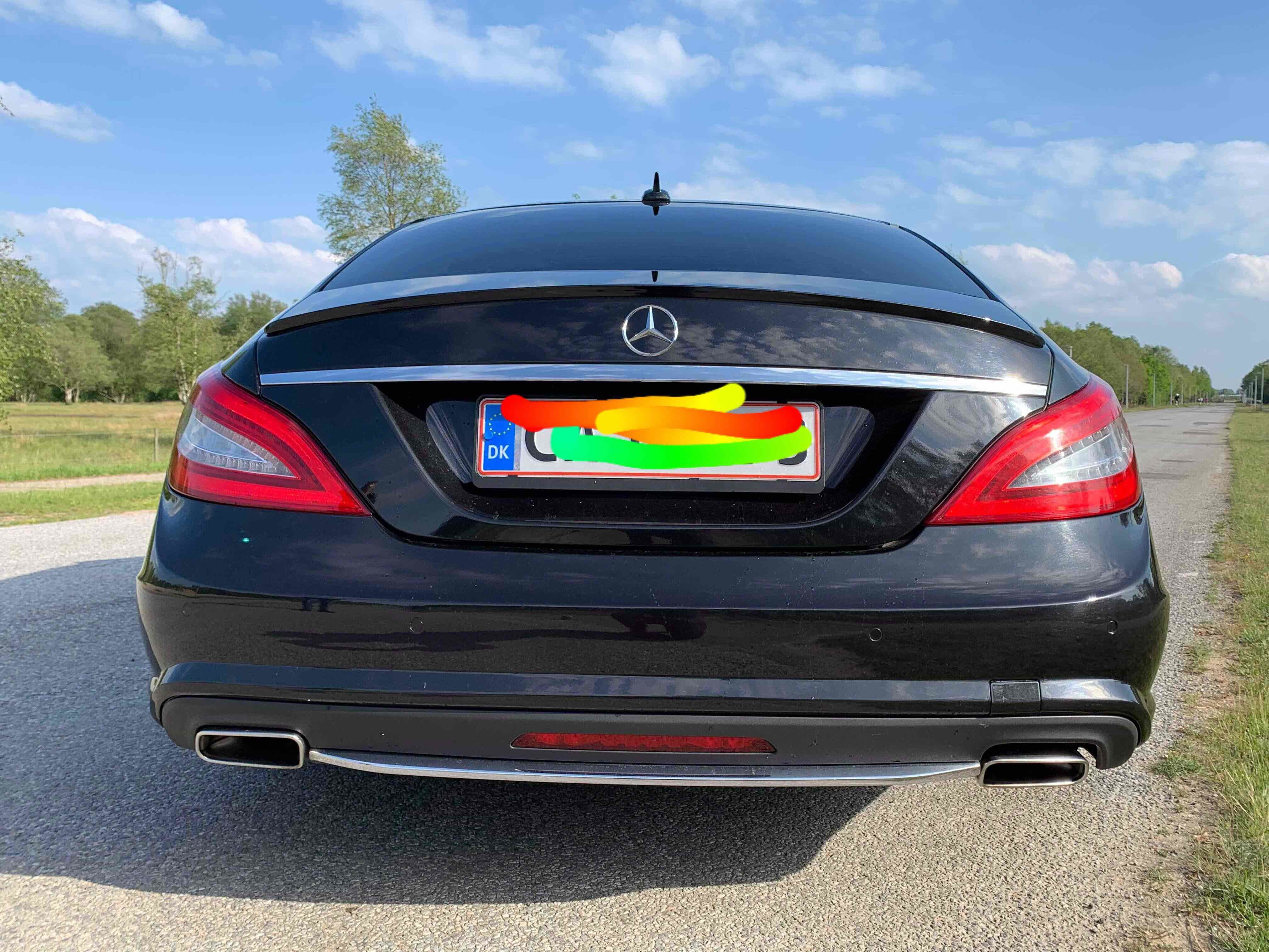Sort Mercedes CLS250 fra 2013