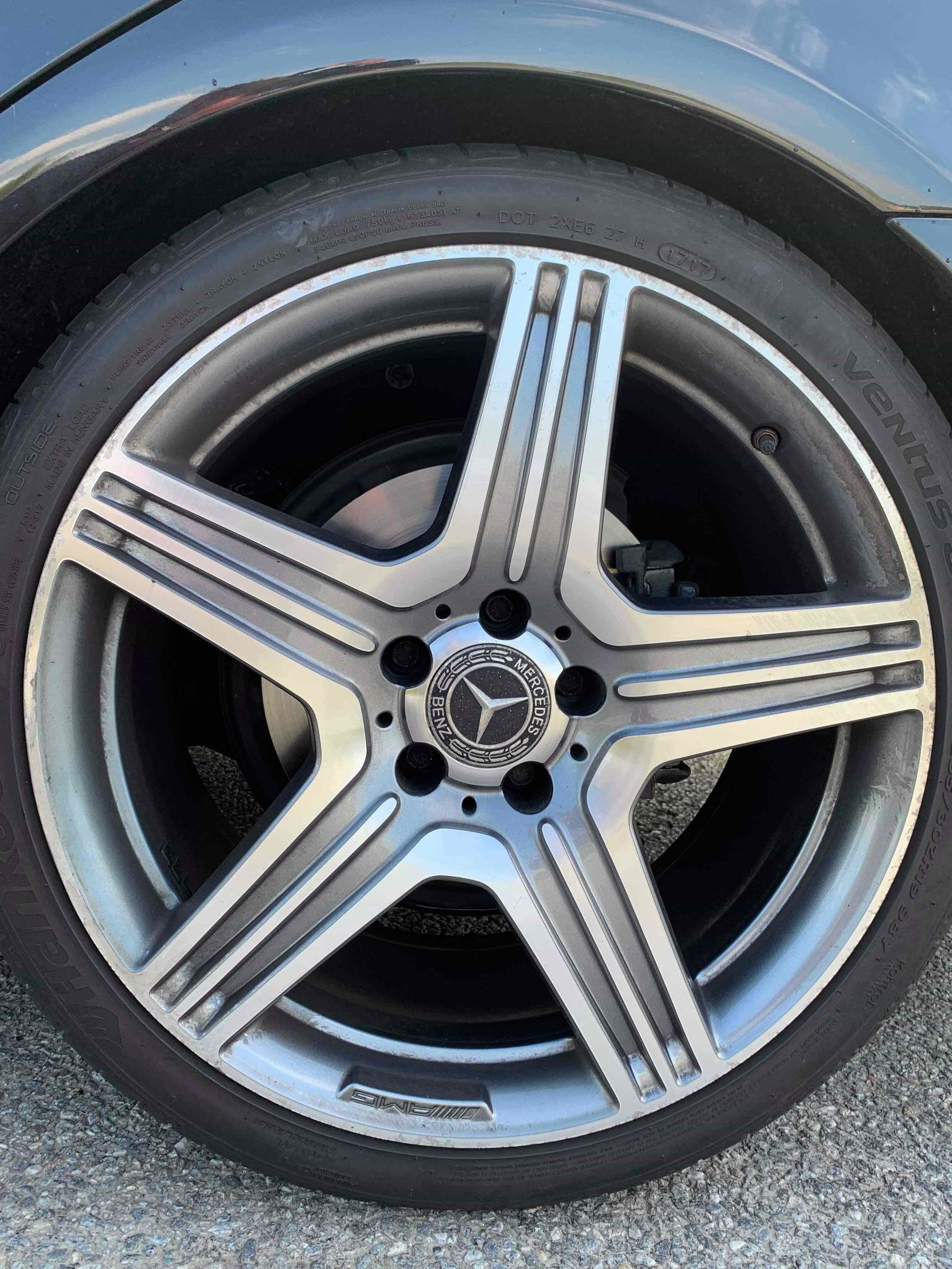 Sort Mercedes CLS250 fra 2013